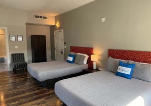 Boutique Hotel Room 9