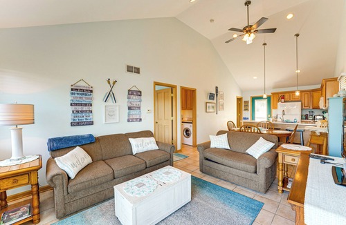 Grand Junction House | 13 Mi to South Haven: Lakefront Retreat w/Dock!
