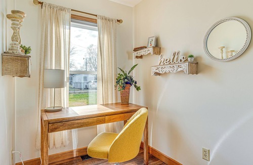 Connersville House | 17 Mi to Brookville Lake: Home w/In-Unit Laundry