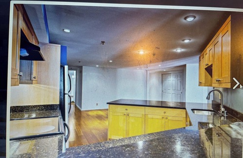 East Town Condo | 2-bedroom condo in cool Milwaukee with AC, WiFi, fitness room