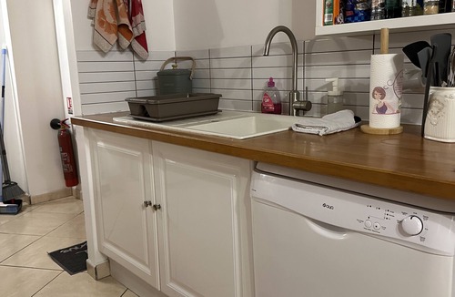 Monteaux Cottage | 2 Bedroom Private vacation home in Monteaux