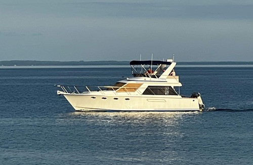 Bay Harbor Boat Rental | 2 Cabin Classic Yacht in Petoskey's Bay Harbor