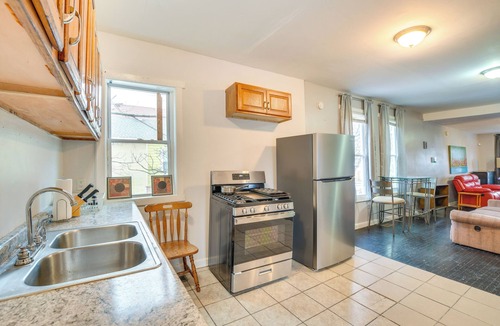 Back of the Yards House | 2 Mi to Red Line: Chicago Home Near Sherman Park