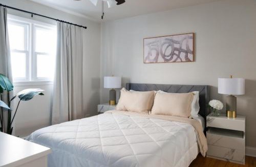 O'Hare Apartment | 2BR Newly Furnished Modern Apt Near O'Hare