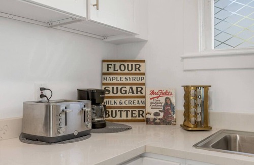 Downtown Riverside House | 2BR Tiny Home near Mission Inn Festival of Lights