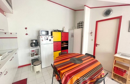 Chateau-d'Olonne House | 3-bedroom house with enclosed garden, veranda, pets allowed, parking, near sea
