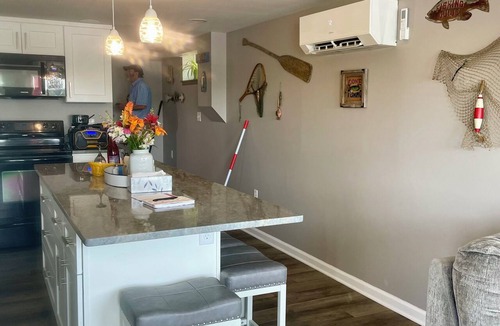 Decatur House | 3-bedroom house in awesome Decatur with cool AC