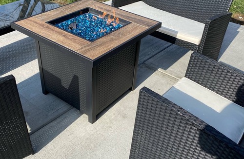 Speedway House | 3-bedroom vacation home just 3 minutes to Indianapolis Motor Speedway