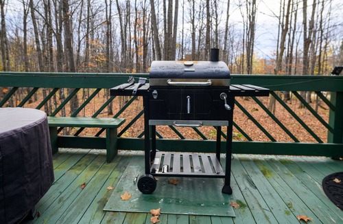 Stambaugh House | 3 Bedroom with Hot Tub and Sauna seconds from Ski Brule!