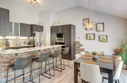 Colgate House | 3 Mi to Historic Dtwn Hartland: Family Retreat