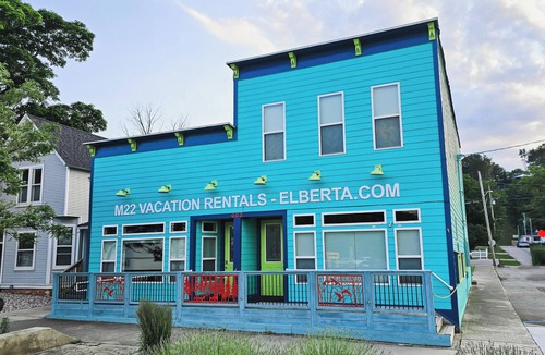 Elberta Apartment | 3 Min to Lake Michigan, 15 Min to Ski Crystal (1)