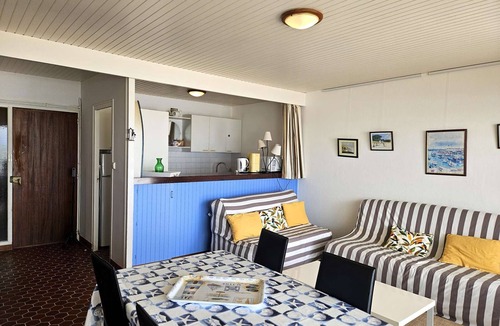 Saint-Gilles-Croix-de-Vie Apartment | 3-room apartment with balcony and beach access - sleeps 7