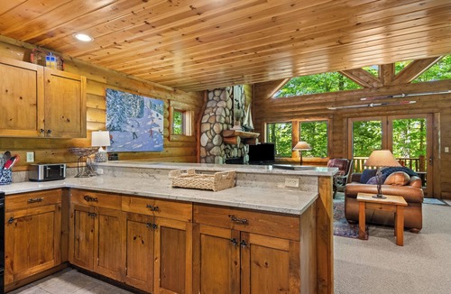 Boyne City Cabin | 3BR Private Mountain Cabin 823 | Sleeps 10 | Ski-in/out | Private Hot Tub