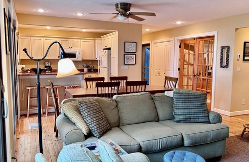 Glen Arbor House | 4 bd Lake Michigan Beachfront Luxury Condo at The Homestead in Glen Arbor