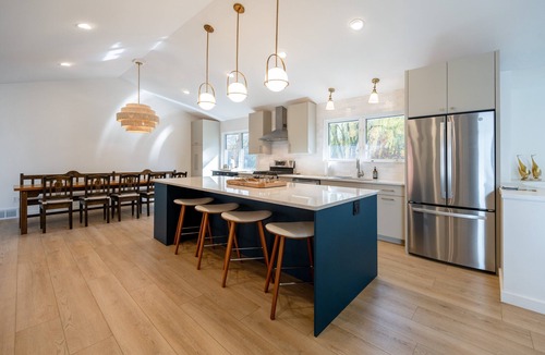 South Haven House | 5-Acre Family Retreat btwn South Haven and Saugatuck