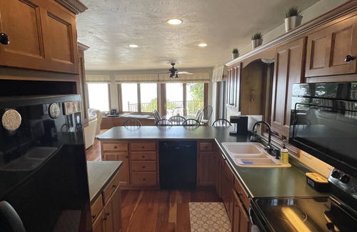 Little Sturgeon House | 5 Bedroom Waterfront: Perfect Door County Getaway - best ice fishing steps away