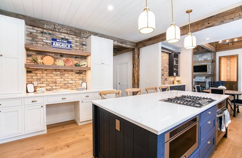 Georgetown House | 5BR Fr. Sorin's House w/Pool and Paddle Tennis