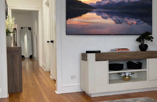 South Shore Apartment | A 3-bedroom, 2-bathroom residence that provides ample space and comfort.