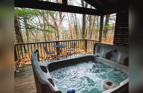 Logan Cabin | A-Frame #12 - Hosted by The Chalets