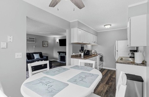 Holly Apartment | Adventure Acres- Suite A1