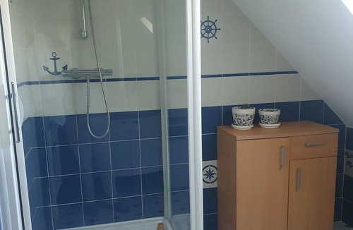 Saint-Denis-les-Ponts Bed & Breakfast | Air-conditioned room in a country house