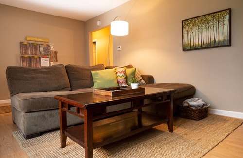 Grand Rapids House | Airport getaway and fun in Beer City