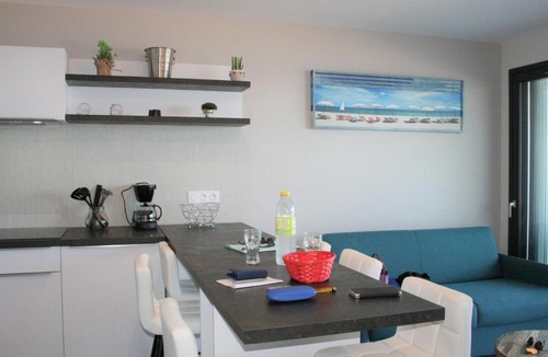 La Tranche-sur-Mer Apartment | Appartement La Tranche-sur-Mer, 3 pièces, 6 personnes - FR-1-22-290