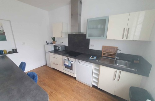 Cathedrale Apartment | Appartement T3 Refait à Neuf Calme et Centrale, Parking Privé, 5min de la Gare