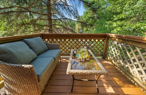Wheeler House | Balcony/Patio/Fenced Yard/Attached Garage/near Beach, Park/close to Chicago