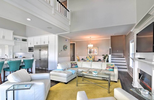 Terramar Beach House | Bayfront Galveston Vacation Rental, Decks & Views!