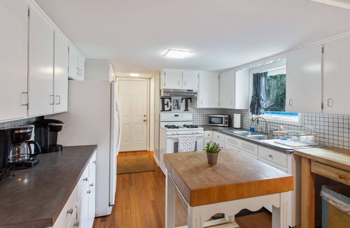 Holland House | Beach Inspired Home: Pool, Near Lake Michigan Beaches & Downtown Holland