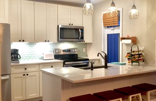 Glen Arbor Condo | Beachfront 3BR. Wilderness at Homestead. Directly on Lake Michigan. Great Beach.