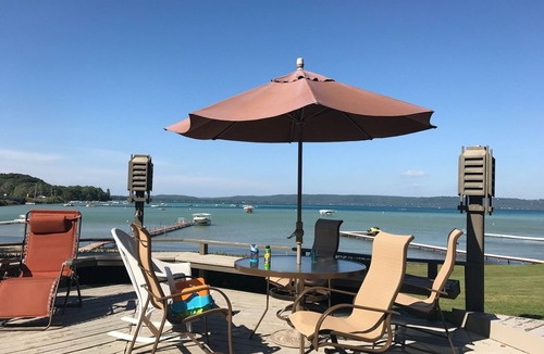 Glen Arbor Cottage | Beautiful Cottage With Sandy Beach Located On Big Glen Lake's South Side.