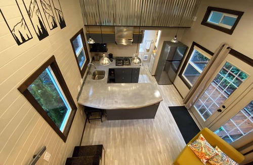 Scappoose Cabin | Beautiful custom tiny home on private wooded property outside Scappoose