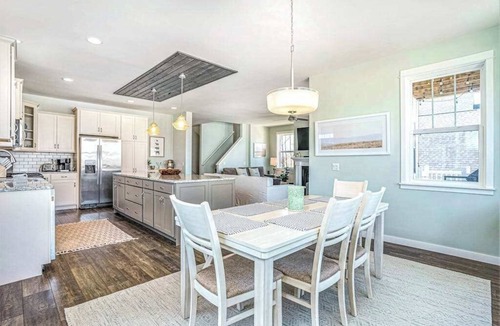 Miami Park House | Beautiful home close to beach with deck, patio, firepit, WiFi, & gas fireplace