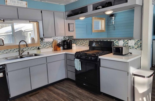 Brimley House | Beautiful home on the Back Bay of Lake Superior near Bay Mills Resort and Casino