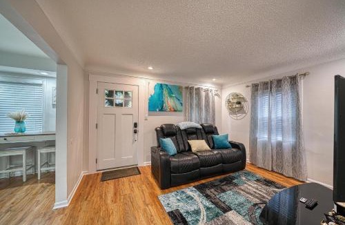 Ferndale House | Beautiful Modern home with all year use HOT TUB, Pool table, Game room, & Propane fire pit!