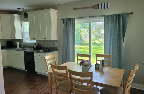 Delavan Lake House | Beautiful remodeled house a short walk to lake with shared pier.