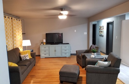 New Glarus House | Beautifully updated home close to downtown New Glarus
