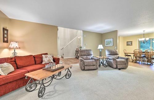 Mancelona House | Bellaire Ski Escape ~ 1 Mile to Schuss Mountain!