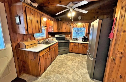 Park Falls Cabin | Belland`s Little Acres
