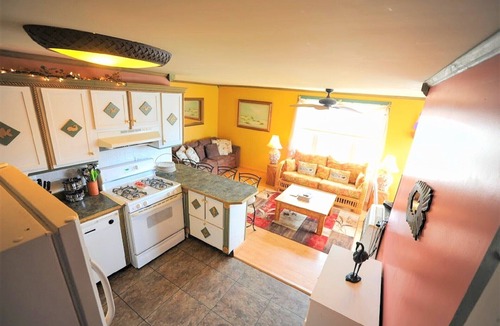 Dewey Beach Apartment | Best Kept Secret in Dewey Beach Since 2001 Dog Friendly Ocean View