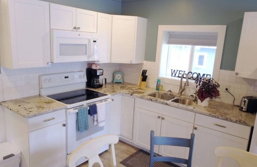 Ludington Cottage | BIRCH - Grace Landing Cottages With Stunning Sunsets Over Hamlin Lake