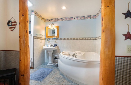 South Haven Bed & Breakfast | Black River Inn Bed and Breakfast