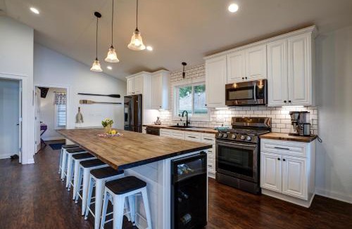Tichigan Villa | Blue Fish Cottage