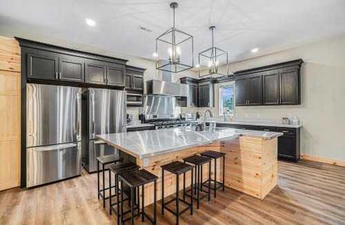 Lewiston House | Bowling Alley! Expansive Group Getaway in Lewiston