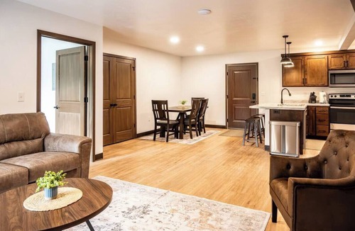 Brillion Apartment | Brillion 2‑Bedroom Suite w/Full Kitchen Near Ariens - Unit # 3