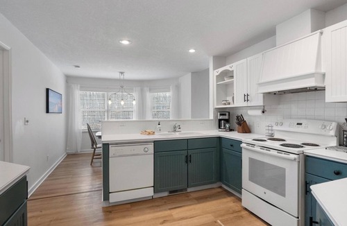 Alanson House | Busy Bee Bungalow : 3 BR, 2 BA House in Alanson, Sleeps 8