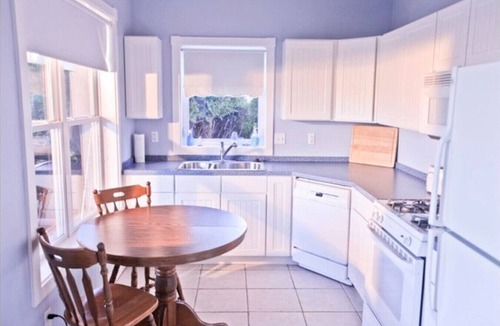 Alto House | Campau Lake Retreat | 2 Homes | Large Family Groups