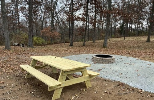Brookville Cabin | Campfire/grill/full-kitchen, Cabin near Brookville Lake